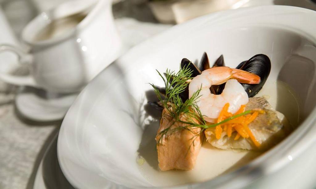 Hubertus Aparthotel & Restaurant & Horse Club Starogard Gdanski Bagian luar foto