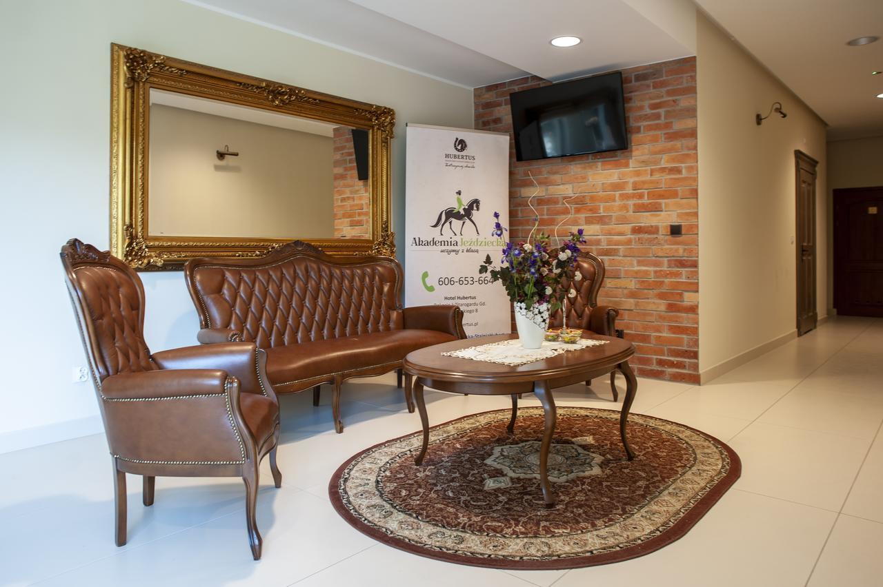 Hubertus Aparthotel & Restaurant & Horse Club Starogard Gdanski Bagian luar foto